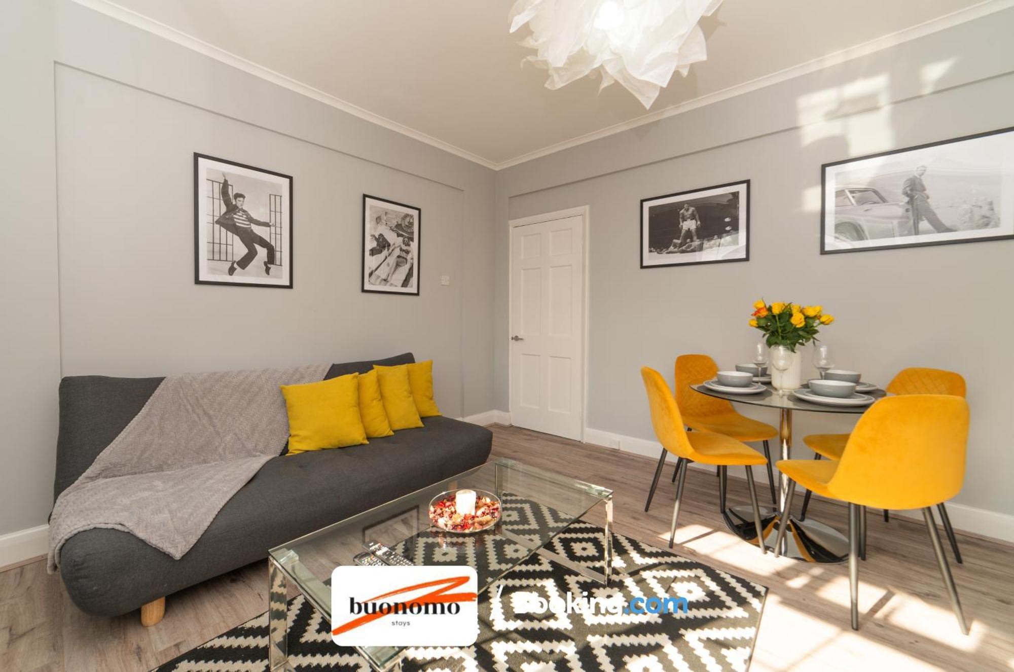 Two Bedroom Apartment By Buonomo Stays Short Lets & Serviced Accommodation With Balcony London Exterior foto